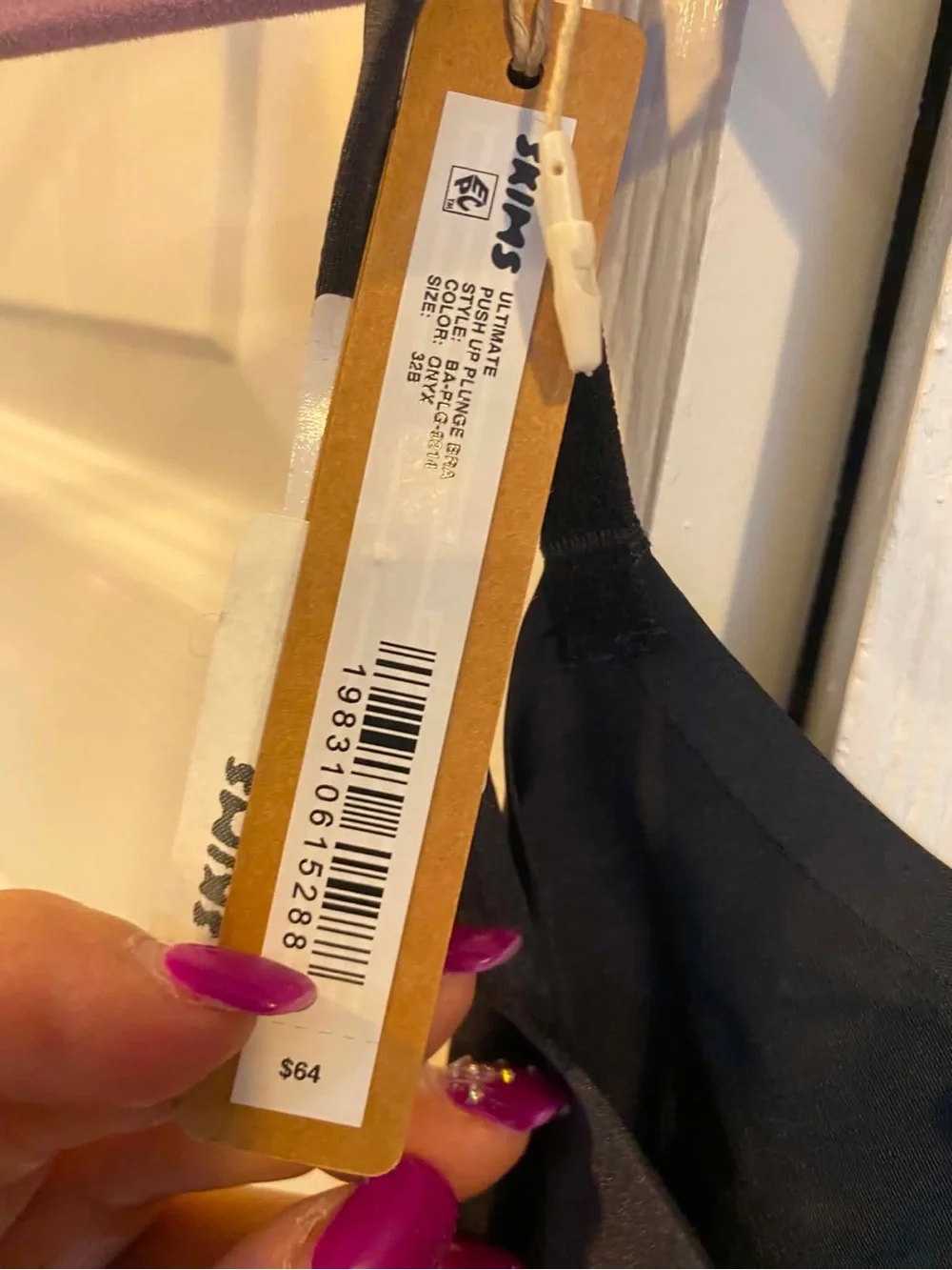 NWT Skims Ultimate Push Up Plunge Bra ONYX Size 32B